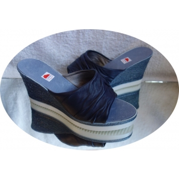 SKORZANE KLAPKI SZEROKIE teg H granat 36