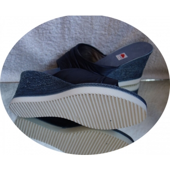 SKORZANE KLAPKI SZEROKIE teg H granat 36