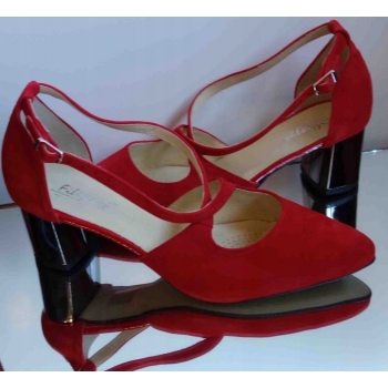 skorzane czerowne czółenko na szeroką stopę 42