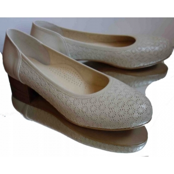 SKÓRZANE BALETKI beż azurowe tęgość H nr 39