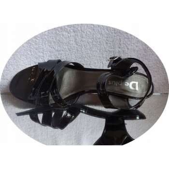 -40% SKÓRZANE sandały czarne SZERSZE lakier 42