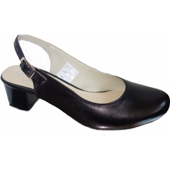 -40% skórzane sandałki płaski obcas czarny 35