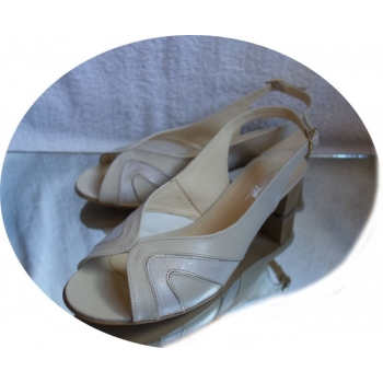 SKÓRZANE sandały beżowe TĘGOŚĆ H HALUKSY 37