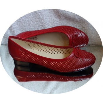 SKÓRZANE BALETKI czer-y na szeroką stopę haluks 40