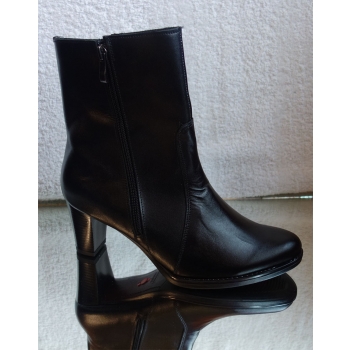 -50% BOTKI szerokie W PALCACH podbicie TEGOSC H 39