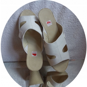 SKÓRZANE klapki tęgość 2 x H białe SZEROKIE 37