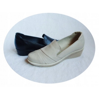 POLSKIE mokasyny TĘGOŚĆ H XXX koturn beżowe 38