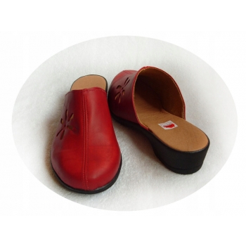 HIT SKÓRZANE czerwone klapki tęgośc H i G 40