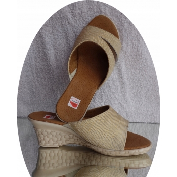 skórzane KLAPKI szerokie kolor tegośc H 37