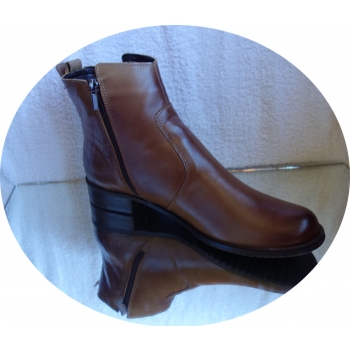 SKÓRZANE BOTKI JASNY BRĄZ tęgośc G OBCAS 3 CM 45