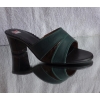 Eleganckie skórzane klapki zielone +39
