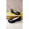 Eleganckie czółenko skórzane, szeroka stopa, H obcas 4,5cm