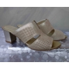 Eleganckie Klapki Skórzane beż 6cm - R.38