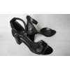 Klasyczne skórzane sandały, obcas 6,5 cm, czarny