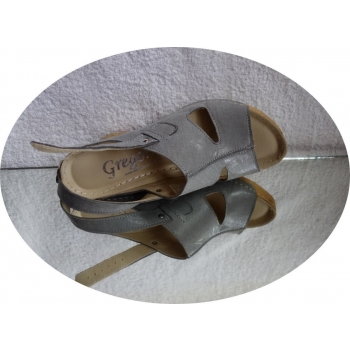 Sandały skórzane koturn wygodne G 39