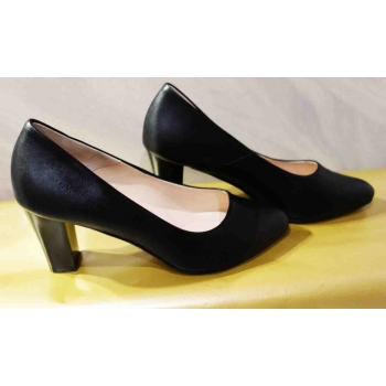 Eleganckie Czółenka Skórzane CZarne, Tęgość G 1/2