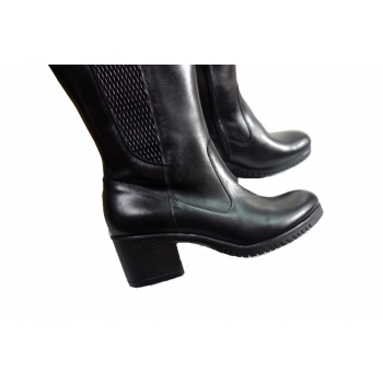 Eleganckie Kozaczki Skórzane dla Szerokiej Stopy (39)