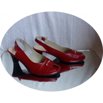Eleganckie Czerwone Sandałki Skórzane 39