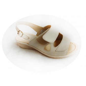 Beżowe sandałki skórzane szeroka stopa 40