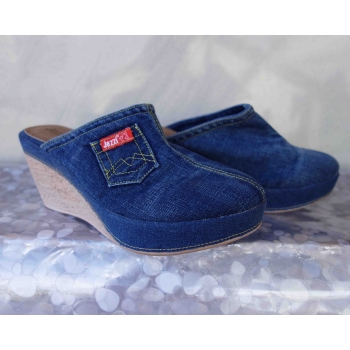 Granatowe Klapki z Koturnem 7,5 cm (Rozmiar 40)