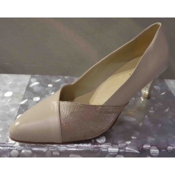 Beżowe czółenko skórzane, obcas 7 cm - Rozmiar 43