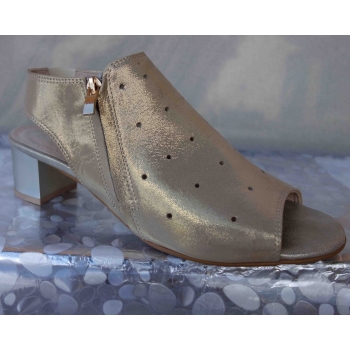 Eleganckie sandały złoto ażur H 40