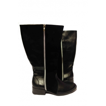 Nowy, Czarny Kozak z Szeroką Cholewką (Nr. 40)