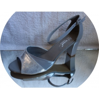 Eleganckie srebrne sandały skórzane - ROZMIAR 40