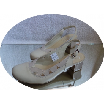 Eleganckie skórzane sandałki płaskie BEŻ 36