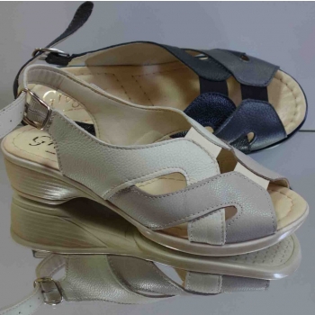 Eleganckie Skórzane Sandałki Damskie