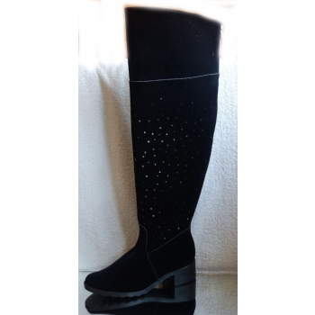 Eleganckie Kozaki Zamszowe na Wysokim Obcasie