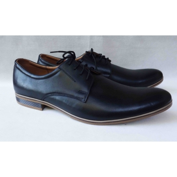 Nowości! Półbuty Skórzane Moskała 42