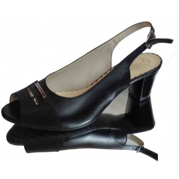 Czarne Sandałki Skórzane na Szeroką Stopę 40