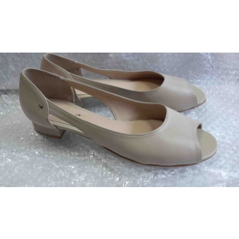 Eleganckie skórzane sandały - beż - rozmiar 41