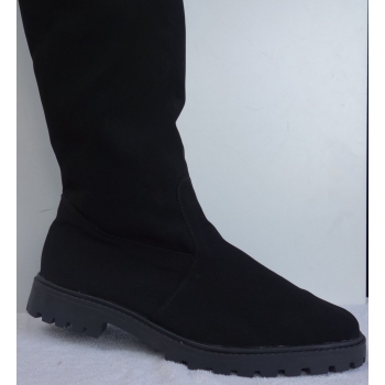 Muszkieterki zamszowe czarne - szeroka cholewka OBW. 46 cm