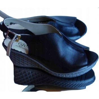 Sandałki Czarne Skórzane - Rozmiar 39