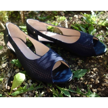 Sandals GRANAT - Wygodne skórzane buty na szeroką stopę