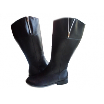 Eleganckie Kozaki Skórzane z Szeroką Cholewką