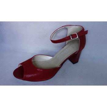 Sandały Skórzane Czerwone Wider Heel 7.5cm 37