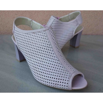 Eleganckie sandałki skórzane 8 cm obcas róż 40