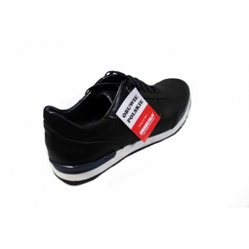 Buty sportowe skórzane - Moskała SP33, czarne