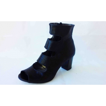 Sandały Skórzane Czarne - Wygodne i Stylowe