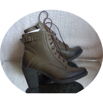 Eleganckie Botki Skórzane H 40