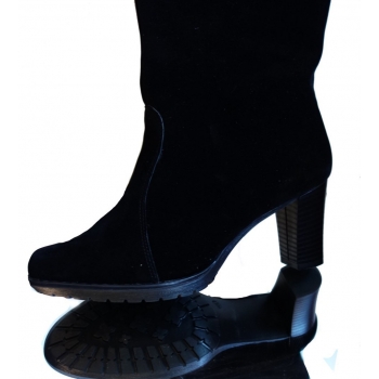 Eleganckie Kozaki Zamszowe