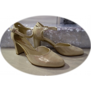 Eleganckie Beżowe Sandały Damskie na Szpilce 7 cm 37
