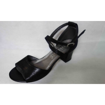 Eleganckie sandały skórzane czarne - 37