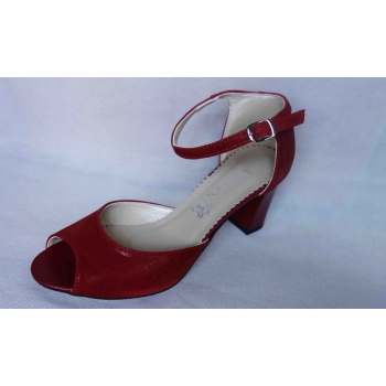 Sandały Skórzane Czerwone Wider Heel 7.5cm 37