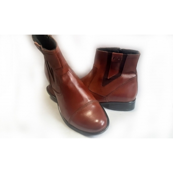 Eleganckie skórzane sztyblety męskie 40