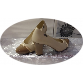 Eleganckie czółenka damskie - beż 7,5cm, nr. 37