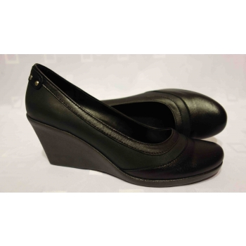 Eleganckie Skórzane Czółenko Koturn 8cm | Rozmiar 38
